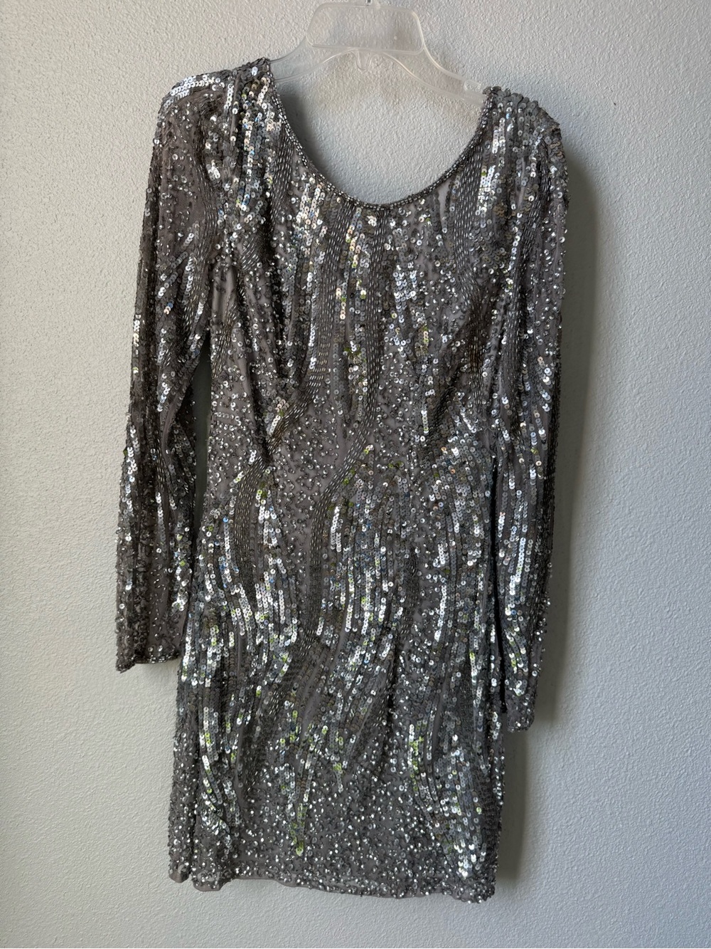 Camille La Vie Silver Sequin Long-Sleeve Cocktail Dress